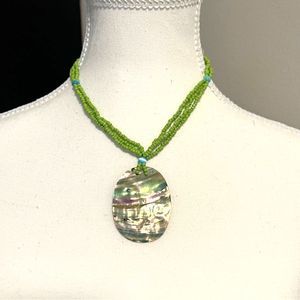 3 Strands Green Seed Beads Abalone Shell Pendant Statement Necklace